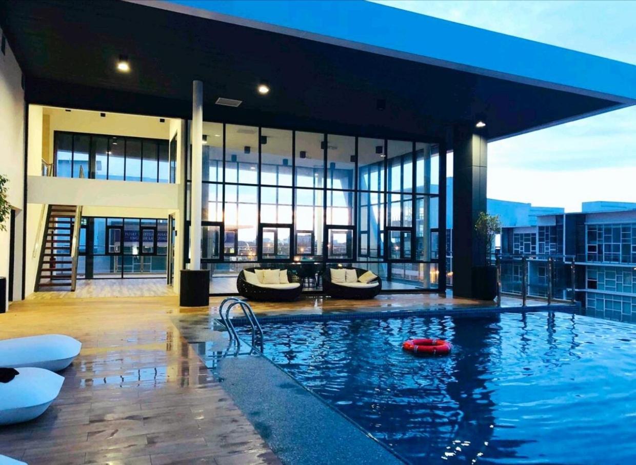 Muji Galacity Center 2br 3beds Entire Kuching