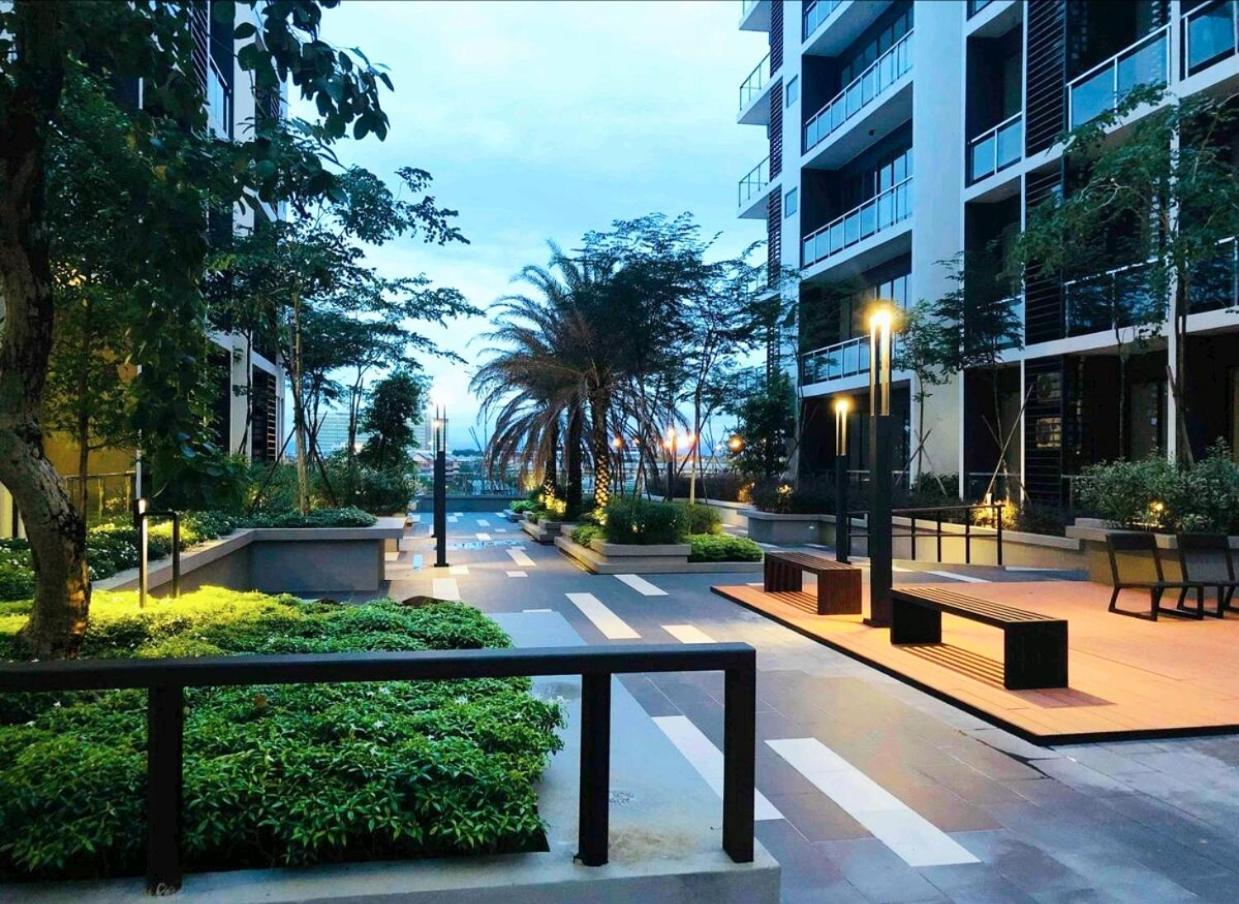 Apartment Muji Galacity Center 2br 3beds Entire *
